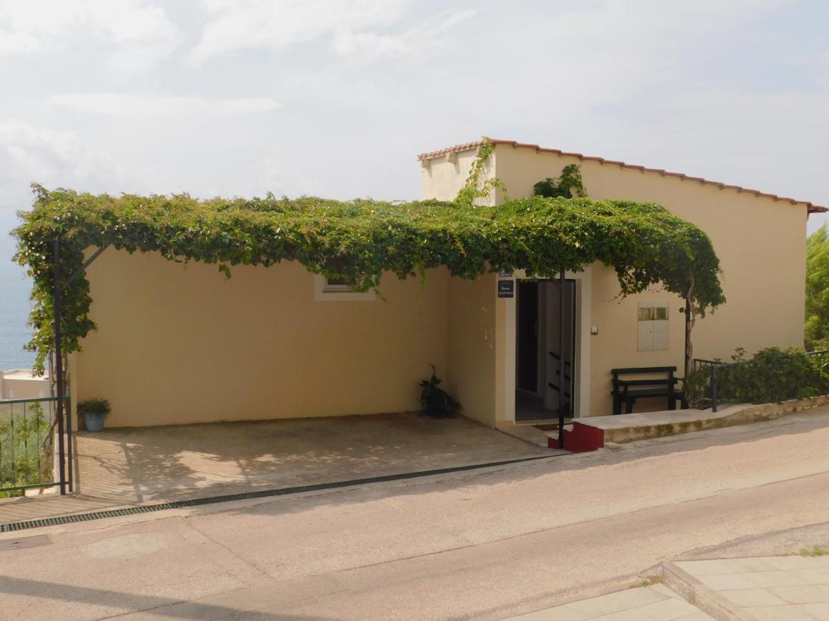 Apartment Lejo Jesenice  Zewnętrze zdjęcie
